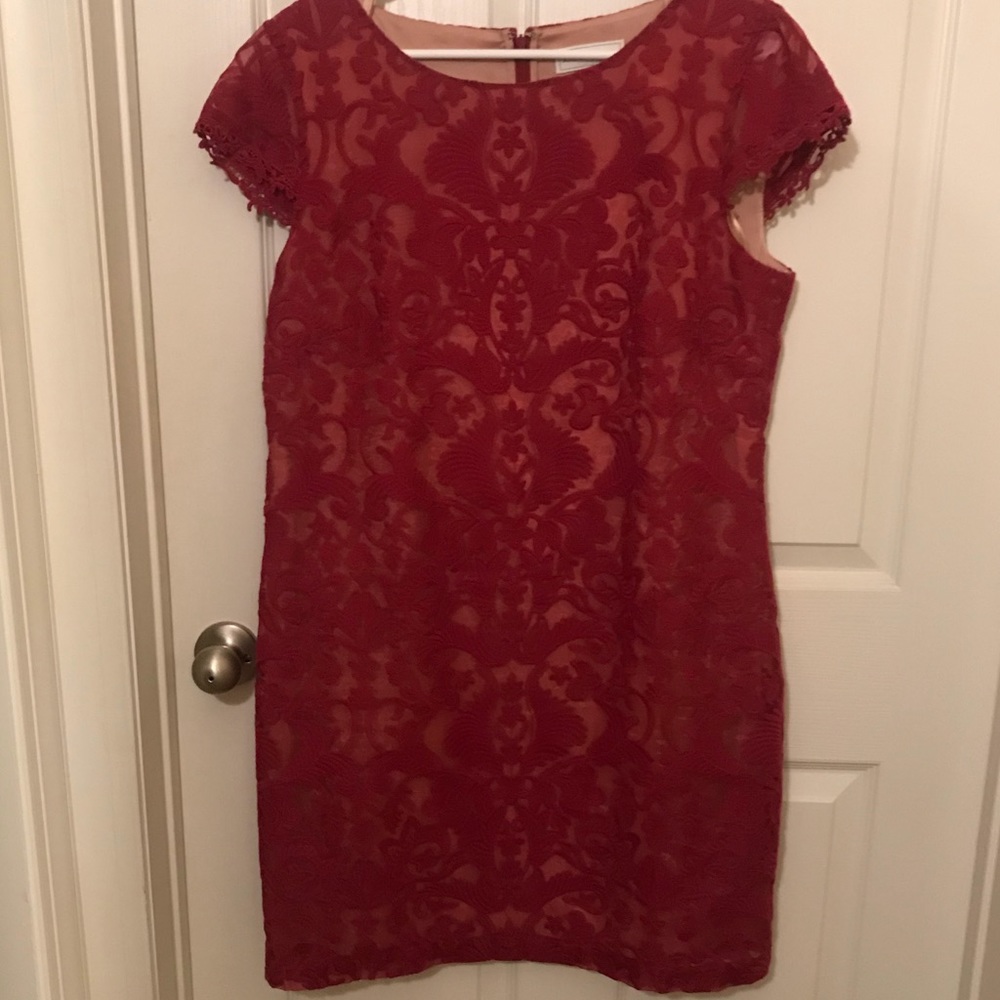 Katherine Kelly dress